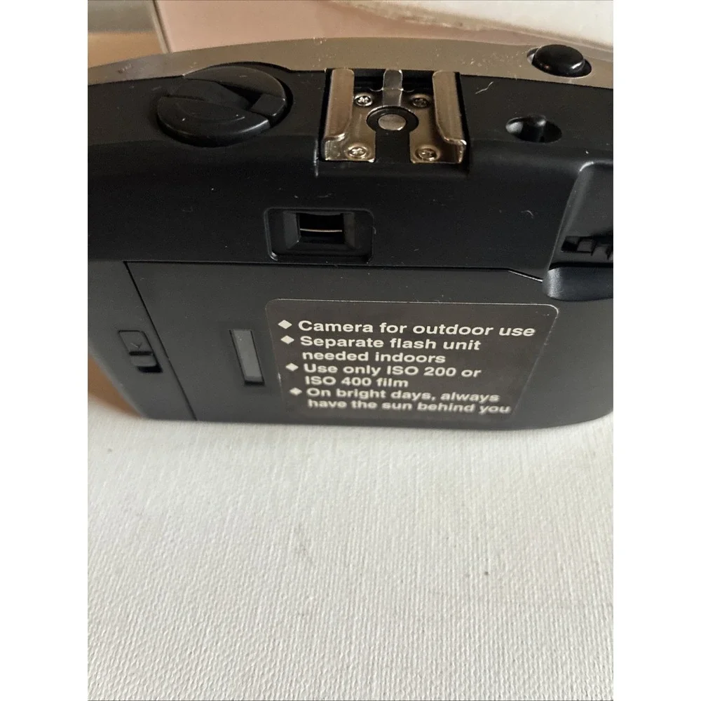 Vivitar 35mm Camera LC600 Focus Free- Box- Strap New Open Box